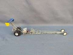 Model Dragster and 7-Eleven Racing T-Shirt