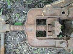 NYE Pipe Clamp And C- Clamp