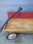 Radio Flyer Town & Country Wagon