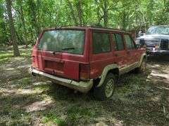 1993 Jeep Cherokee Sport Utility Vehicle, VIN 1J4FJ78S5PL502124, Mileage Unknown, Missouri Title, FRIDAY Pick Up