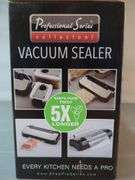 Professional Series Collezioni Vacuum Sealer with Bags and Rolls