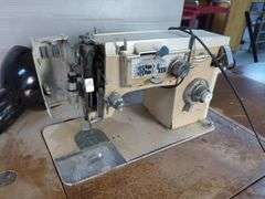 Standard Sewing Equip. Dressmaker Sewing Machine with Cabinet