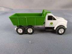SpecCast John Deere Truck Replica and Signature Models 1923 TT-Saw Mill Truck