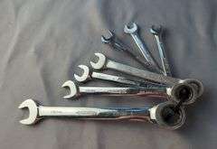 Husky Metric Ratcheting Combination Wrenches