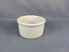 Lot of Three Advertising Crock Jars: Kauna Klub and Coldsprings Manor