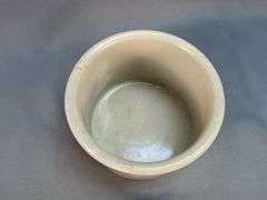 Fox's Guernsey Dairy Stoneware Crock