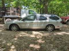 2003 Mercury Sable Station Wagon, VIN 1MEFM59SX3A620528, Mileage Unknown, Missouri Title, FRIDAY Pick Up