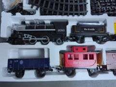 EZTEC Silverado Express Wireless Remote Control Train Set