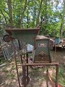 WW Grinder Corp Chipper/Shredder With Baldor Motor