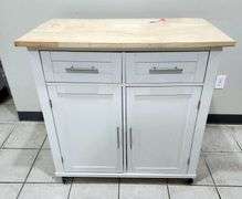 Estate Goldmine Cornerstone Showroom Auction