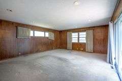 5-Bedroom Huff Lake-View Gardens Home Auction