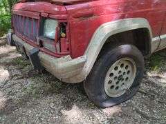 1993 Jeep Cherokee Sport Utility Vehicle, VIN 1J4FJ78S5PL502124, Mileage Unknown, Missouri Title, FRIDAY Pick Up