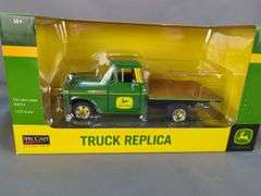SpecCast John Deere Truck Replica and Signature Models 1923 TT-Saw Mill Truck