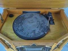 American Heritage Electronics Phonograph with AM/FM Radio, Cassette and CD Player