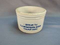 R.J. Monteith Sons Walnut 0350 Stoneware Crock