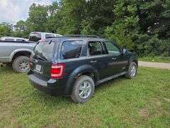 2008 Ford Escape Sport Utility Vehicle, VIN 1FMCU03178KA38830, Mileage Show On Odometer 276596, Missouri Title, See Details For Video, THURSDAY Pick Up