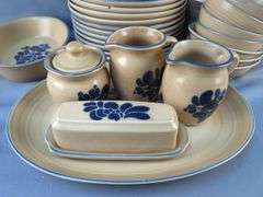 Pfaltzgraff Village Dinnerware Set - 30 Pieces