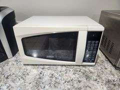 Keurig 2.0 Coffe Maker, Sunbeam Model SM0701A7E Microwave, And GE Model JES1145SH1SS Microwave, All Power On