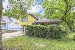 8519 Woodland Avenue; Kansas City, MO 64131