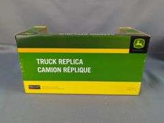SpecCast John Deere Truck Replica and Signature Models 1923 TT-Saw Mill Truck