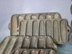 Cast Iron Cornbread and Muffin Pans