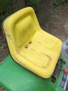 John Deere Lawn Tractor