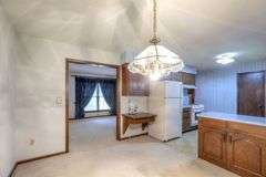 Charming Raytown 3-Bedroom Home Auction
