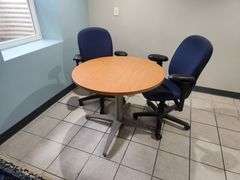 Round Kitchen Table With 2 Rolling Adjustable Office Chairs, Table Is 36" Diameter