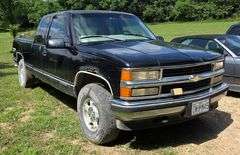 Peculiar Vehicle, Tools, And Equipment Auction