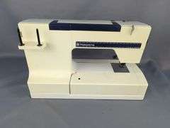 Viking Husqvarna 950 Computer Sewing Machine with Pedal and Case