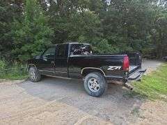 1997 Chevrolet GMT-400 Pickup Truck, VIN 2GCEK19R5V1292893, Mileage Showing Odometer 488,488, Missouri Title, See Details For Video, THURSDAY Pick Up