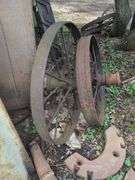 Metal Wagon Wheels, Qty 2, 36" and 32"
