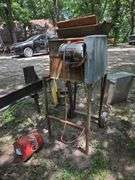 WW Grinder Corp Chipper/Shredder With Baldor Motor