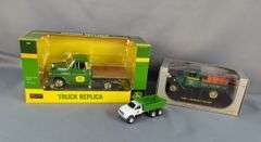 SpecCast John Deere Truck Replica and Signature Models 1923 TT-Saw Mill Truck
