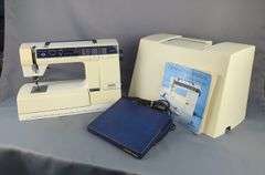 Viking Husqvarna 950 Computer Sewing Machine with Pedal and Case