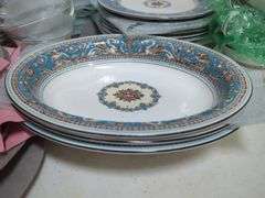 Wedgwood Florentine Bone China Dinnerware Set