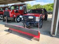 2015 Ford F 550 Heavy Duty 4x4 Truck With Snow Plow and Monroe Spreader, Odometer Reads 75,797 Miles, VIN# 1FD0X5HT7FEB32574, Engine Oil Leak, Kansas Title, See Details For Video, See Details For Video