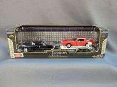 Motormax American Classics 1:43 Scale Diecast Sets, Qty 2