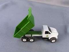 SpecCast John Deere Truck Replica and Signature Models 1923 TT-Saw Mill Truck