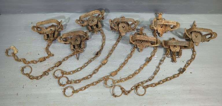 Victor Animal Trap Company Coil Spring Square Jaw Foothold Animal Traps, Qty 8 image