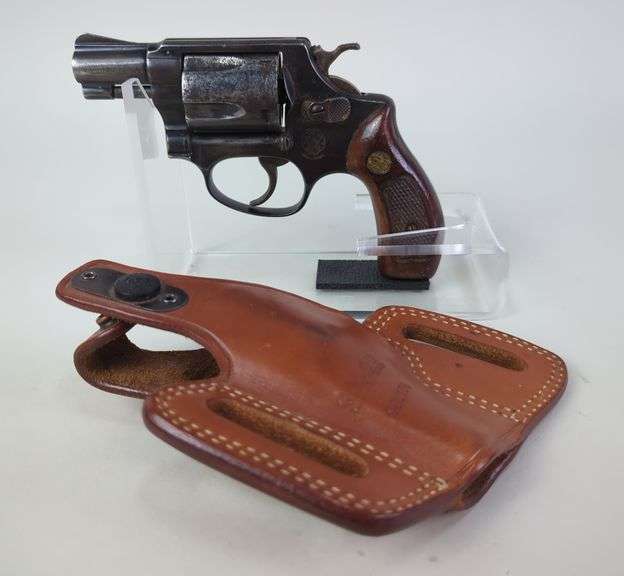 Smith & Wesson 36 .38 S&W Spl 5-Shot Revolver SN# J268749, Galco SN# SIL156 Leather Holster image