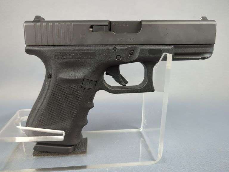 Austria Glock/ Glock, Inc 19 Gen 4 9x19 Pistol SN# YHL625 image