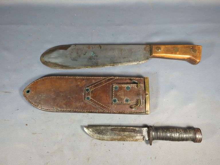 1944 USMC Machete In Boyt Leather Sheath, And Cattaraugus Fixed Blade Fighting Knife image