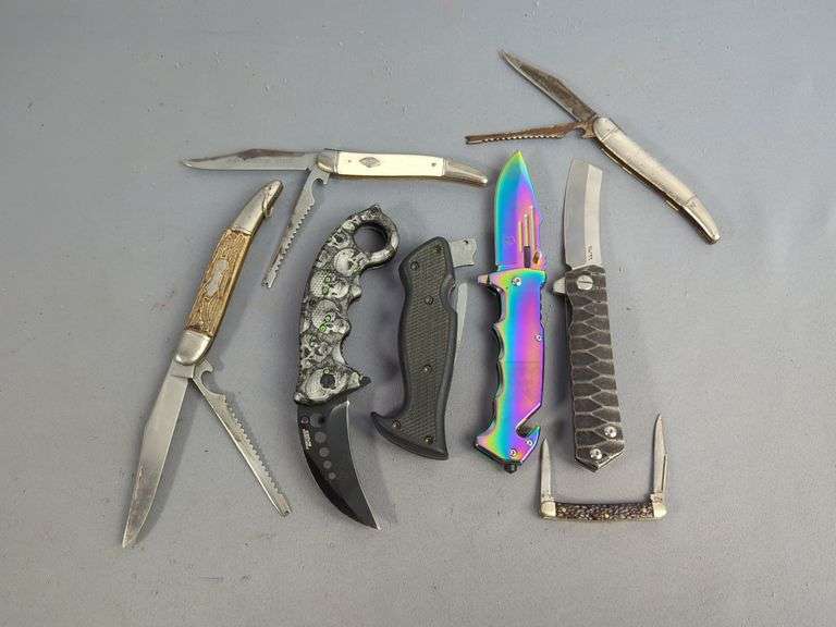 Folding Knives, Various Sizes And Styles, Qty 8 image