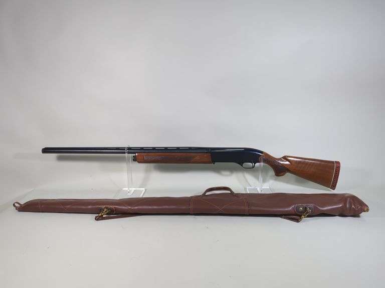 Winchester 1400 MK II 12 ga Shotgun SN# N461098, 28" Bbl, Scratching On Trigger Guard, In Soft Case image