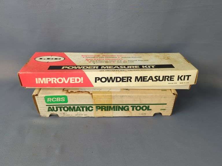 RCBS Automatic Priming Tool, And Lee Powder Measure Kit image
