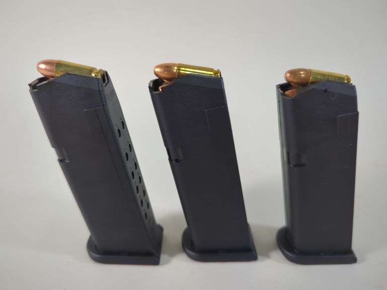 Glock 9mm Magazines And Ammo, Approx 40 Rounds, Local Pickup Only image