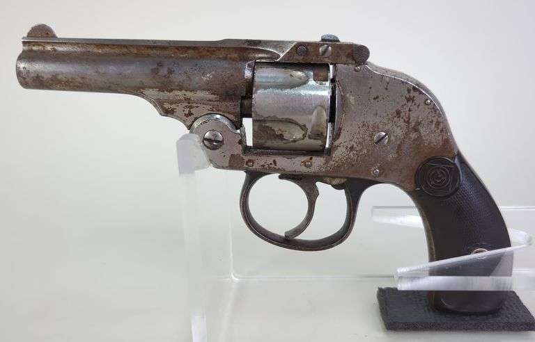Harrington & Richardson Hammerless  Top Break 5-Shot Revolver SN# 855, SN Under Grips And On Cylinder image