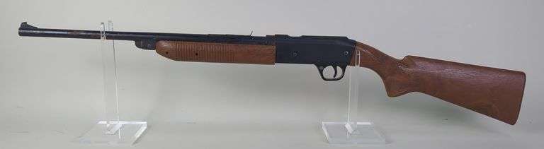 Daisy 840 .177 Cal BB Gun SN# 6H09706 image