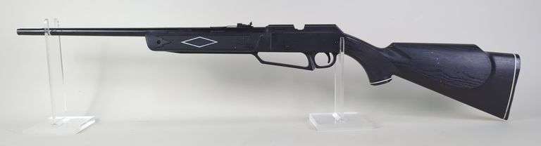 Daisy Power Line 880 .177 Cal BB Gun SN# 162013083460 J image